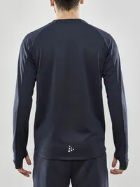 1910160-995000_Evolve Crew Neck M_Closeup3.jpg